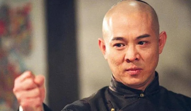 李连杰再入院！向太透露良性小肉瘤真相