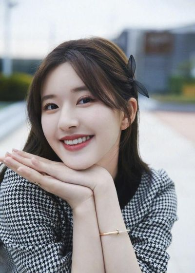 赵露思微博账号注销，主页无法查看独家揭秘！