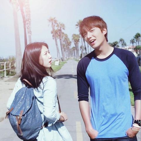 《帝国时代4周年版》PS5独家首发，11月4日霸屏来袭！