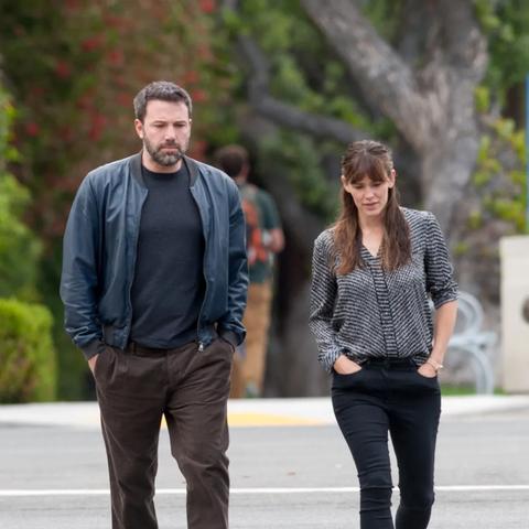 《好莱坞美女演技对决，揭秘《名利场》全明星阵容！》