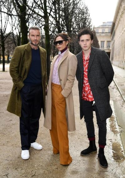 贝克汉姆大儿子再办婚礼，父母缺席引热议