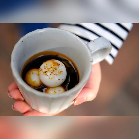 南京10元手冲咖啡阿姨人气下滑，独家揭秘背后的故事