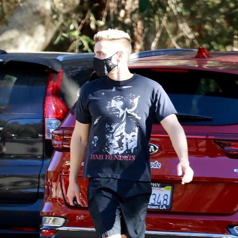 贾斯汀·比伯与肯达尔·詹娜同框，网友热议海莉动态