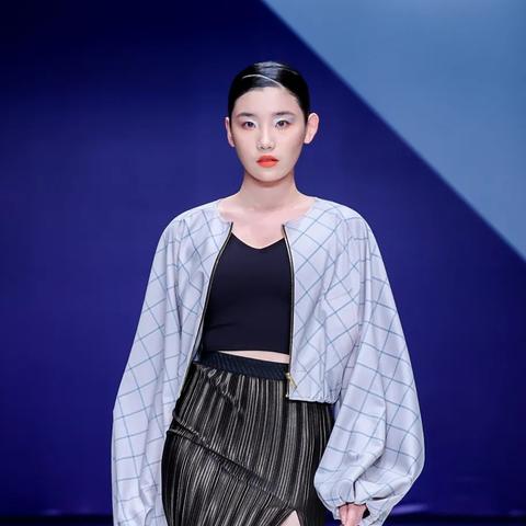 大叔萝莉联手，激战《虚实万象》BOSS！