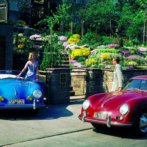 《神秘60年！琴酒珍藏保时捷356A重现江湖》