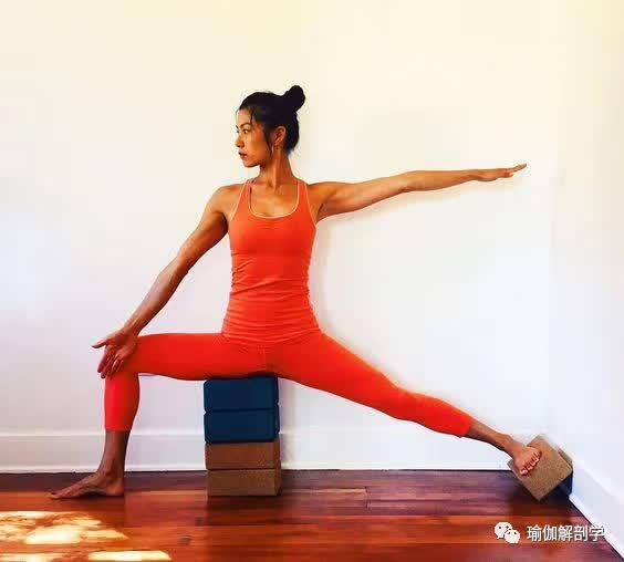 《葫芦身材俯拍禁忌揭秘！老司机摄影技巧大公开》