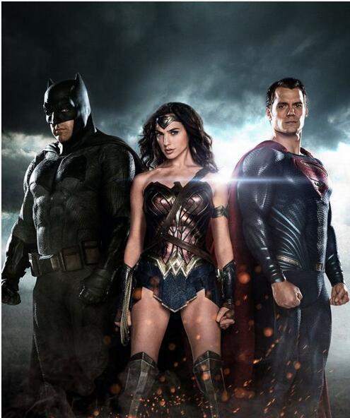 《神奇女侠人偶曝光！《蝙蝠侠大战超人》正义黎明版1:1还原》