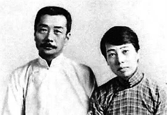 《鲁迅孙子谈“鲁迅同款毛背心”：揭秘背后的故事》