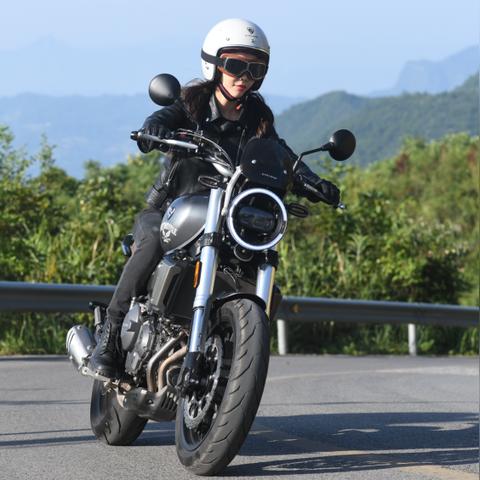 《合金装备3RE》销量下滑：独立游戏逆袭登顶热销榜