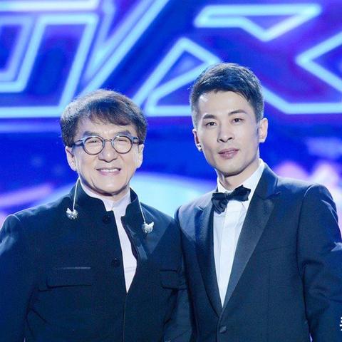 辛巴账号回归，妻子接手复播预约破37万！