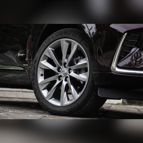 《远光84探秘：左右探头操作攻略全解析》