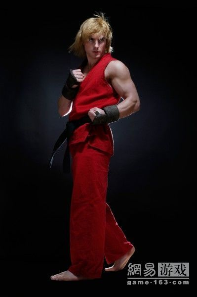 《街头霸王》真人版演员肌肉照曝光！帅到没朋友！