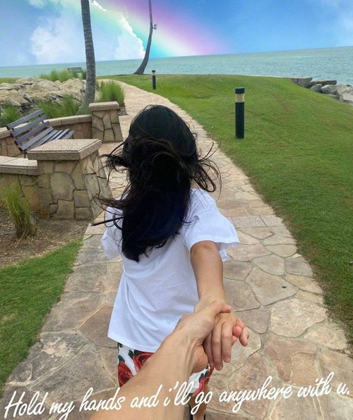 吴尊健身带女儿，14岁neinei手臂线条惊艳！