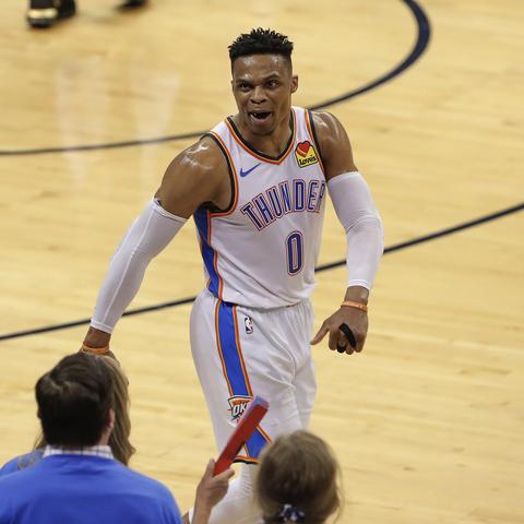 《2025变态版GM手游盒子》独家排行榜，畅玩特权一触即达