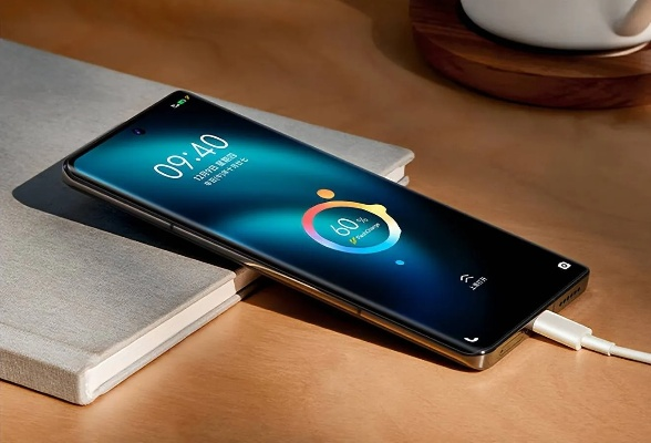 15000mAh续航神机：充电一次畅玩五天，反向供电黑科技！