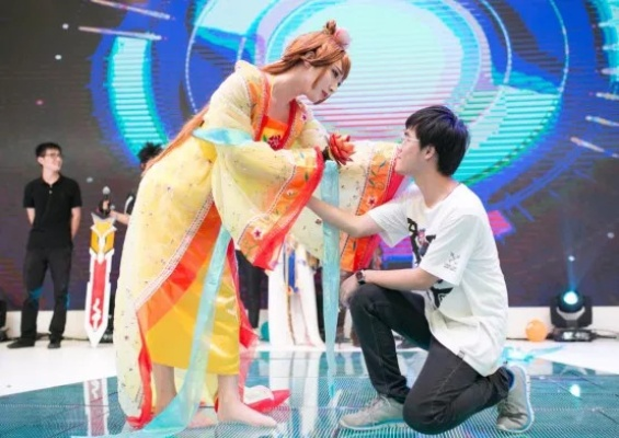 韩援Coser七夕告白：甜蜜声线融化粉丝心