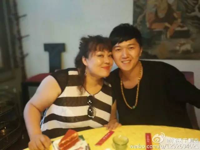 《金婚》庄嫂李菁菁54岁惊艳瘦身，网友直呼认不出！