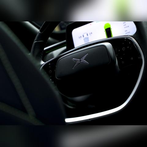 小鹏P7惊喜价21.98万起！何小鹏亲证：性价比爆表！