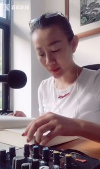 萌娃视频海外爆火！妈妈回应，萌娃与C罗梅西同框瞬间引热议