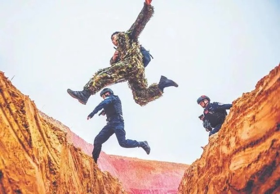 《地狱级挑战！GS7分好评，战斗体验突破极限》