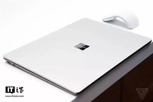 Surface Laptop 50周年纪念版开箱：微软经典再续