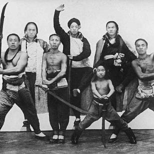 《漫威丧尸》预告：末世激战，MCU明星声临其境