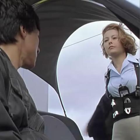 成龙山本未来再聚首！《我是谁》经典重燃战火