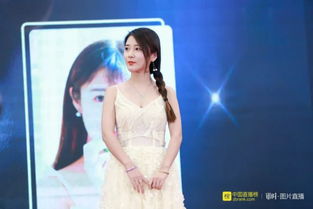 杨幂《生万物》播放量狂飙16亿，领跑年度游戏排行！