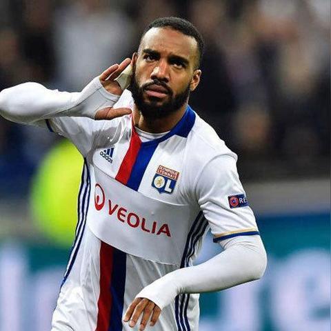 传奇手游正版平台盘点：揭秘热门官方平台，畅玩不迷路