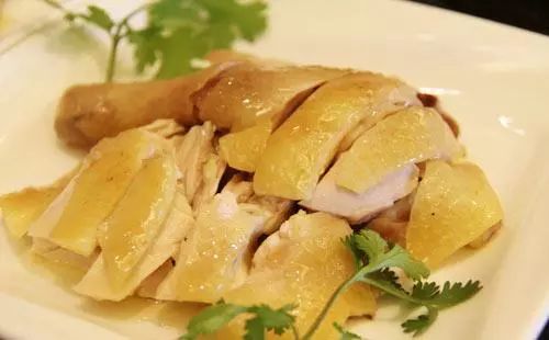 全红婵哥哥厨艺对决引热议，白切鸡风味激战南北美食争霸