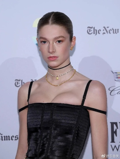 跨性别女星亨特·莎弗亮相活动，韩媒“冷白皮”独家美图曝光