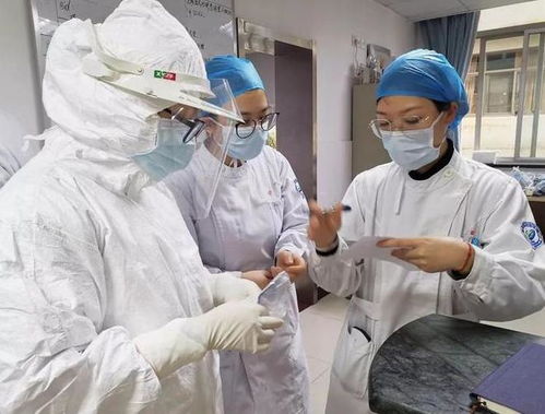 女护士因哭调休假遭解雇，医院回应：速度最快引争议