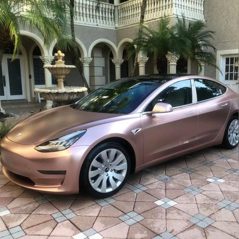 特斯拉天价薪酬揭秘：马斯克万亿收益背后的惊人真相！