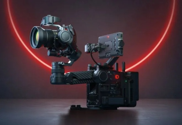 大疆全画幅无反相机9月亮相：旁轴L卡口革新摄影体验