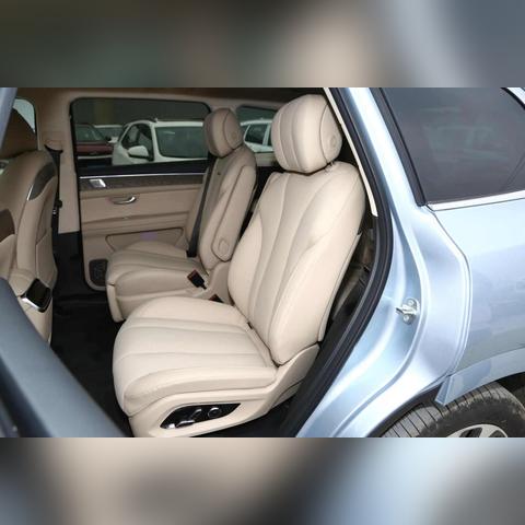 鸿蒙M7预售火爆！首小时预订量突破十万，抢购热潮席卷游戏圈！