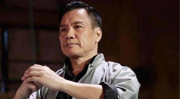 罗莽失联追踪：港媒证实“罗师傅”手机停服，揭秘明星隐私危机