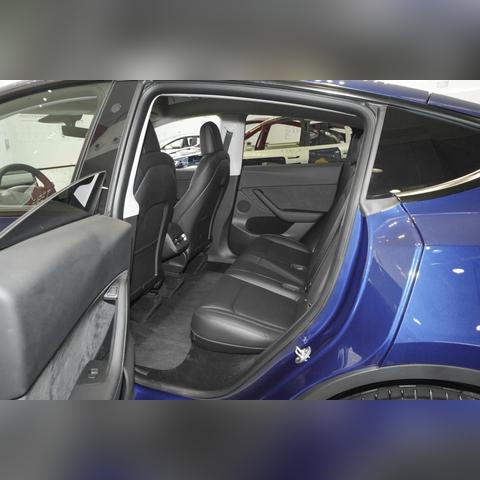 宝马iX3全球首秀：专为国人打造，新世代纯电SUV尊享体验