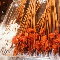 丝之歌纺络珍馐任务攻略：轻松接取与美食搜集技巧揭秘