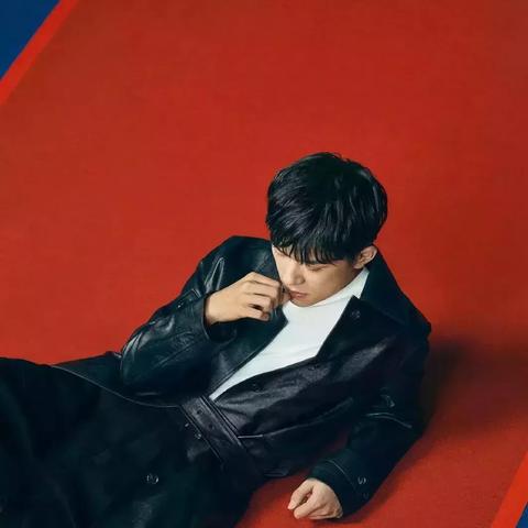 《对撞》动漫揭秘：女生角色竟隐藏惊人真相！必看攻略！