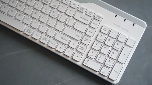 Wob新键盘体验卓越，输入快感满分，引领游戏新潮流