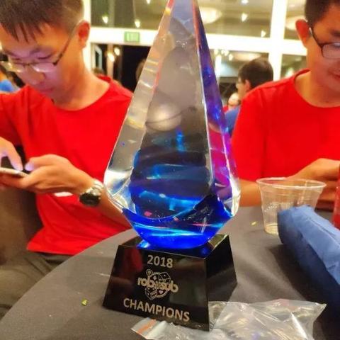 《超级机器人大战Y》奖杯全解析！解锁条件大揭秘，攻略必备！