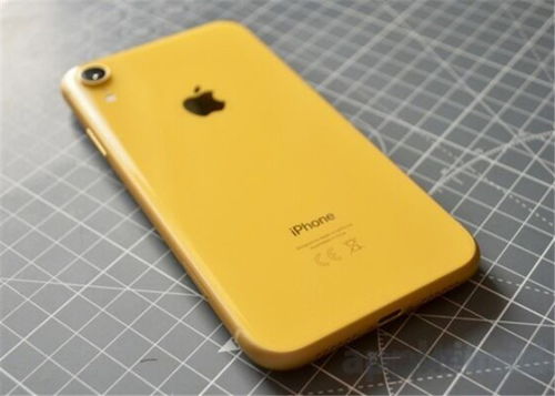 iPhone Air上手体验：轻盈如风，游戏体验再升级