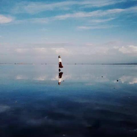 茶卡盐湖景区免费盐领攻略：游客必看拿盐技巧