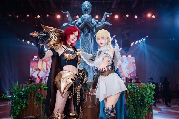 《Yasal命运方舟》COS幕后揭秘！大雷身材引热议，独家幕后花絮大放送