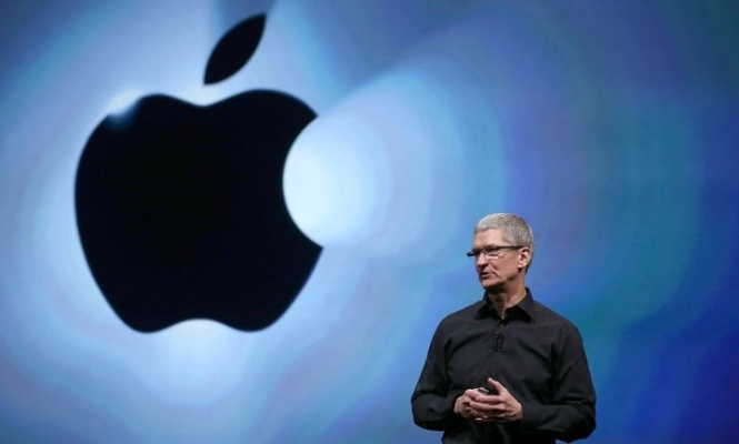 苹果17售价冲击2000美元大关，库克坚信玩家钱包够硬核！