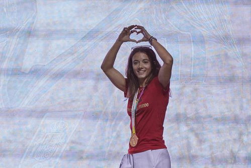 171cm身材揭秘：Yasal硬刚黑粉，礼仪与实力并重