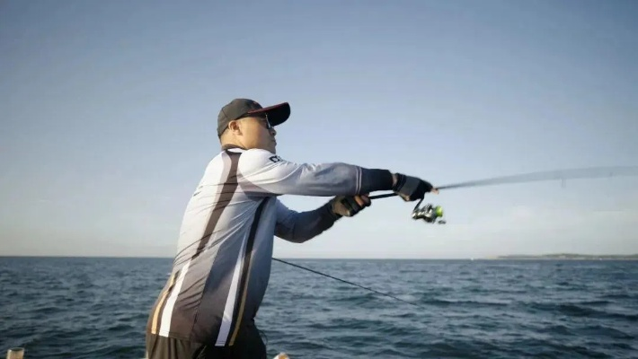 揭秘：钓鱼热潮席卷年轻群体，揭秘“钓鱼佬”新风尚！