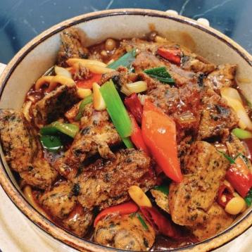 终点山脉秘藏猎人攻略，快速收集指南揭秘！