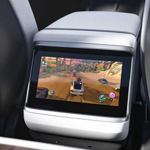 《巫师3》十周年纪念版Xbox手柄，个性定制畅享游戏新体验