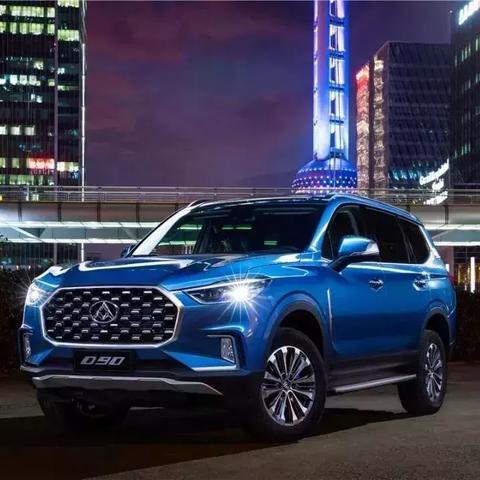 车企怒怼风波升级！影视飓风员工揭露“极品组合”背后真相